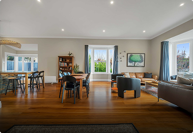 Spacious modern living room