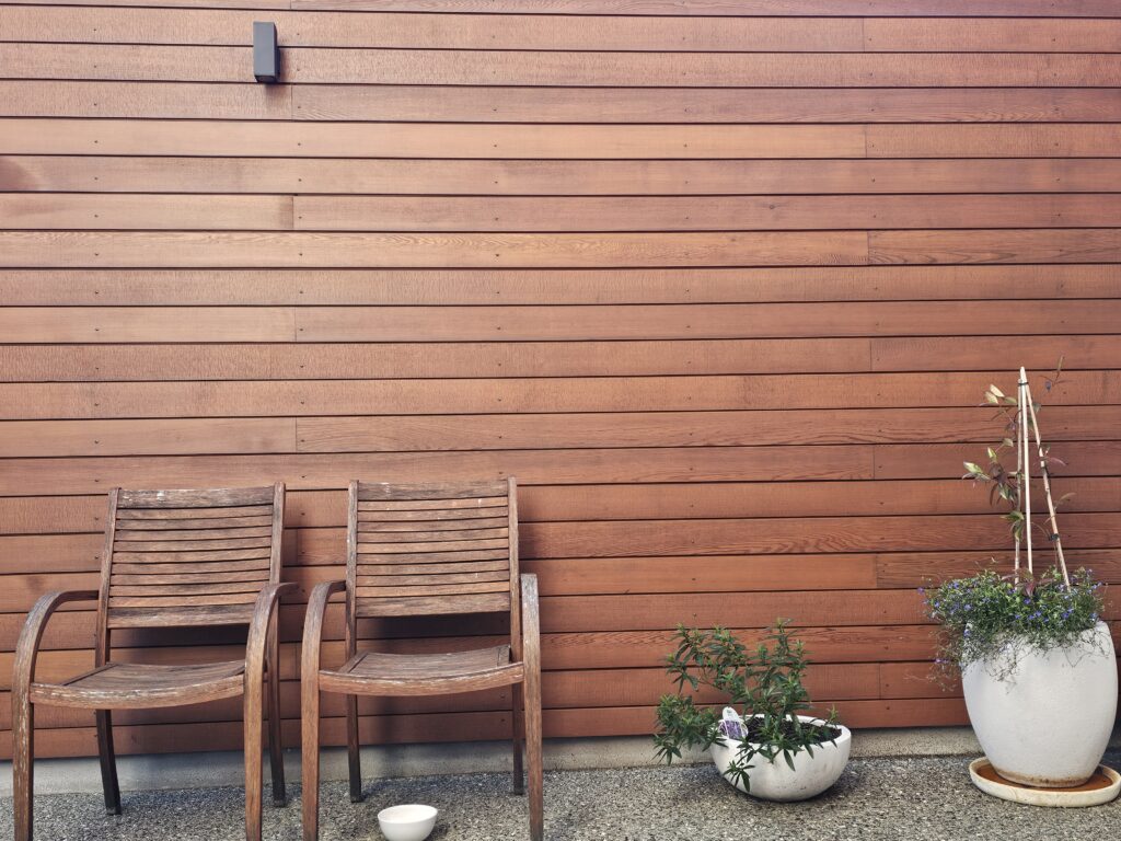 Exterior oiling Nelson